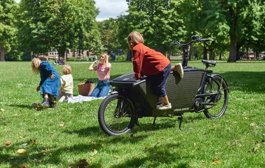 urban arrow picnic lifestyle