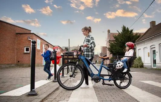 Why do children like Cargo Bikes? - Dutch Cargo (AU)